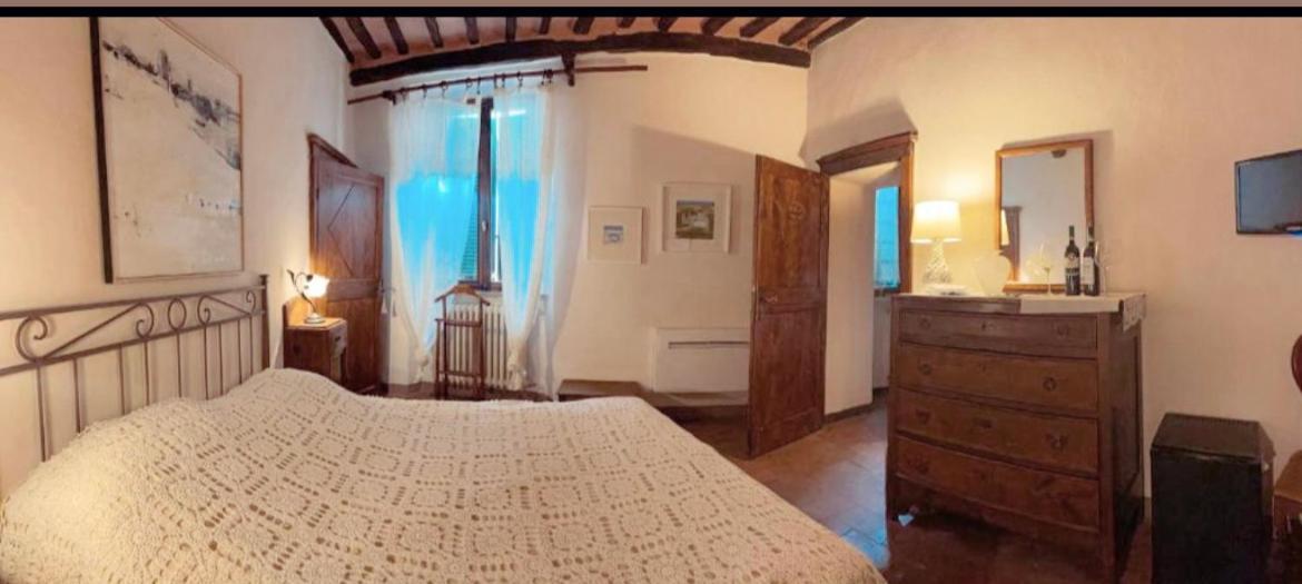 Guesthouse da Idolina dal 1946 Montalcino Eksteriør billede