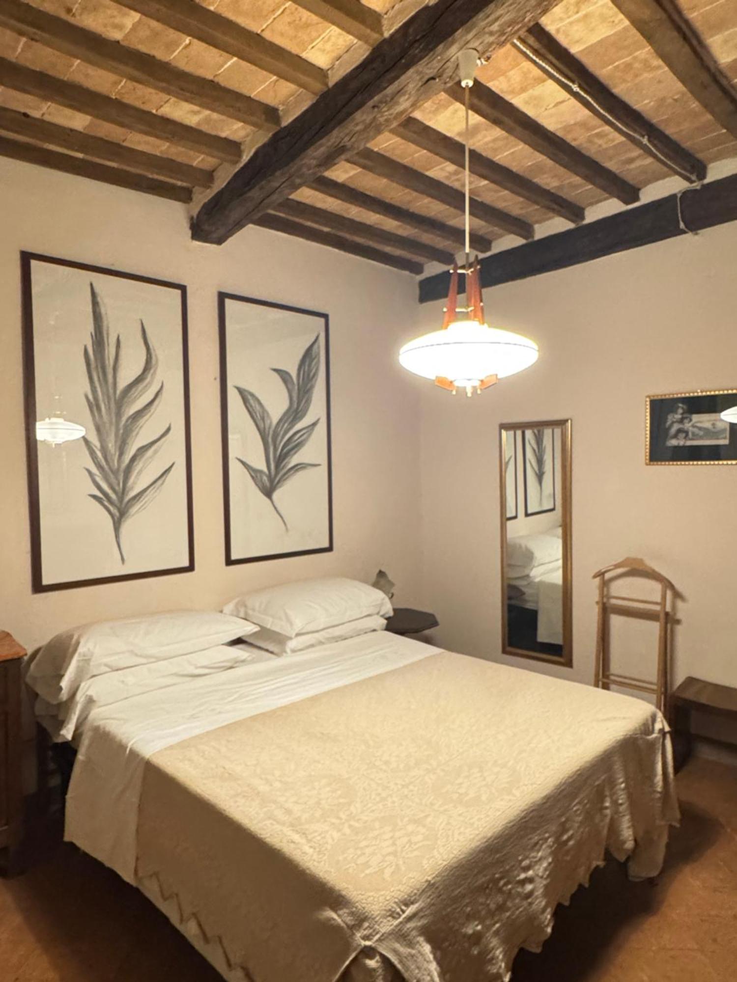Guesthouse da Idolina dal 1946 Montalcino Eksteriør billede