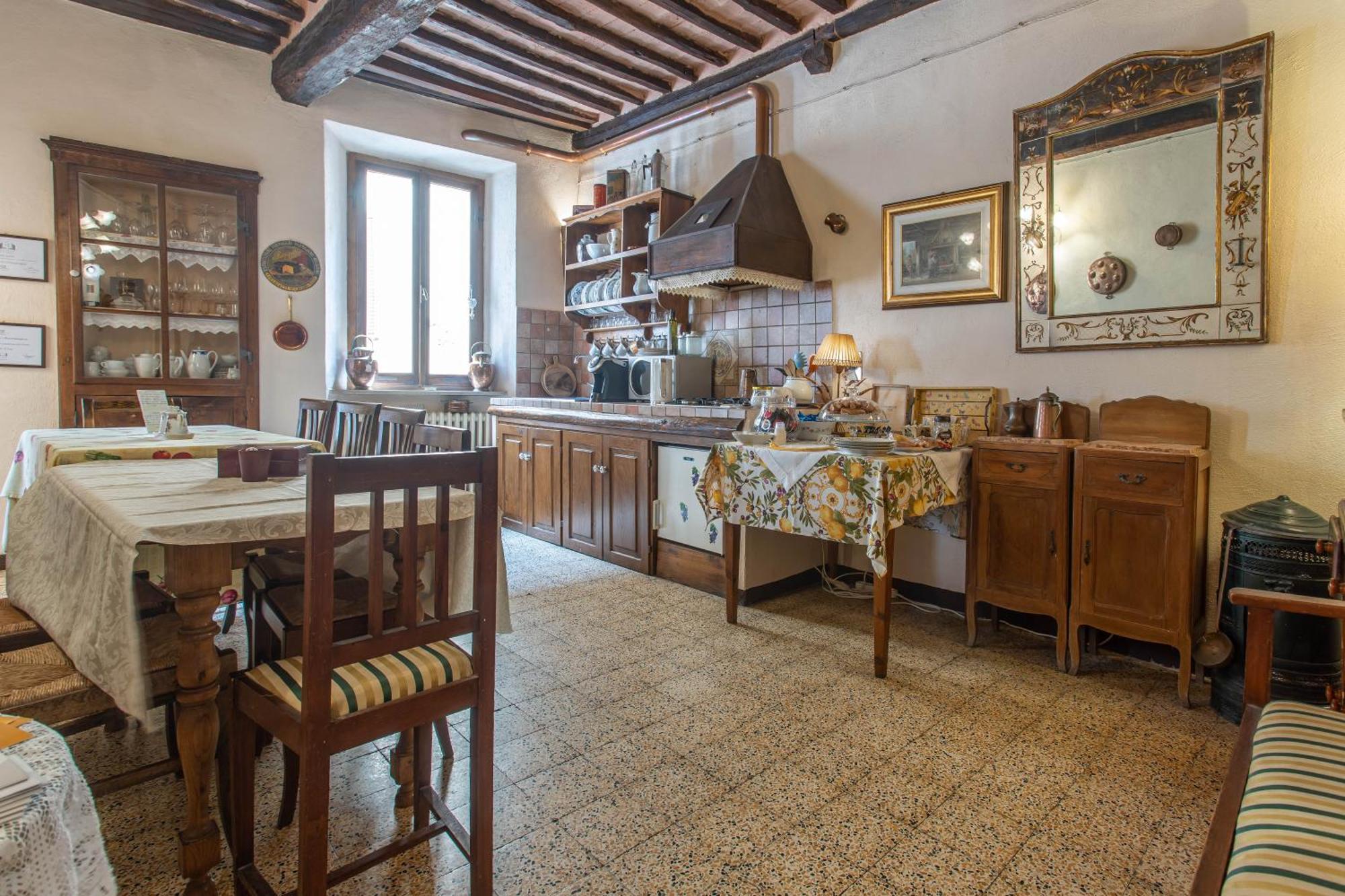 Guesthouse da Idolina dal 1946 Montalcino Eksteriør billede