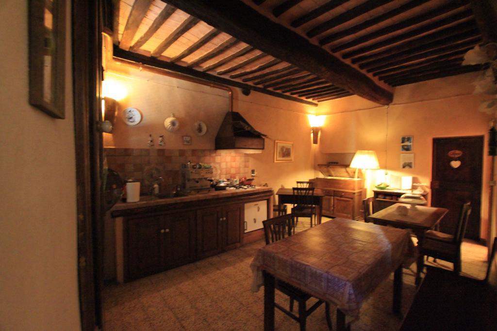 Guesthouse da Idolina dal 1946 Montalcino Eksteriør billede